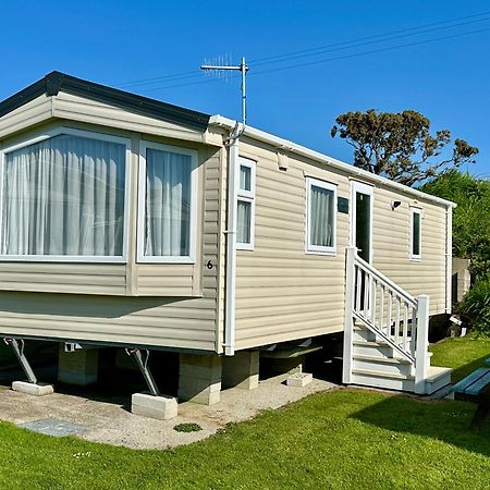 Roselands Caravan Park, Nr Lands End, Cornwall セント・ジャスト エクステリア 写真
