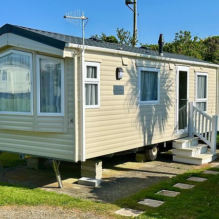 Roselands Caravan Park, Nr Lands End, Cornwall セント・ジャスト エクステリア 写真