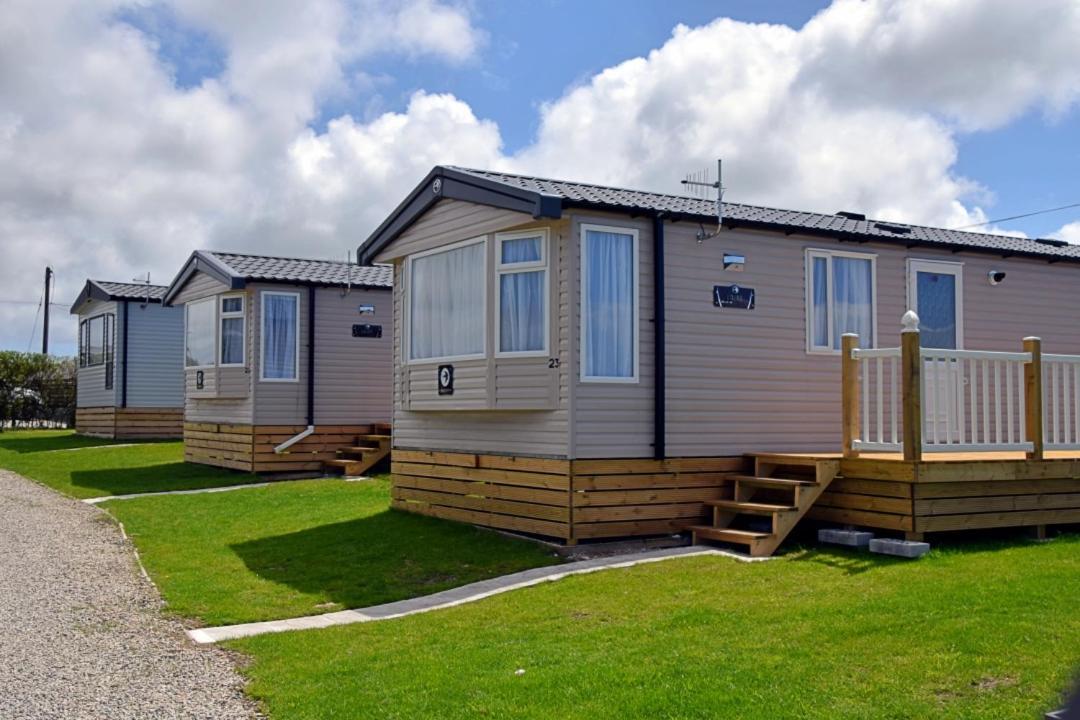 Roselands Caravan Park, Nr Lands End, Cornwall セント・ジャスト エクステリア 写真