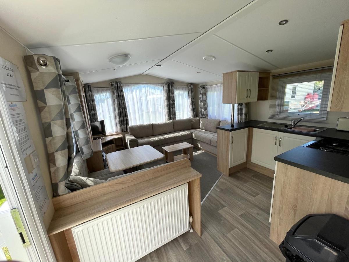 Roselands Caravan Park, Nr Lands End, Cornwall セント・ジャスト エクステリア 写真
