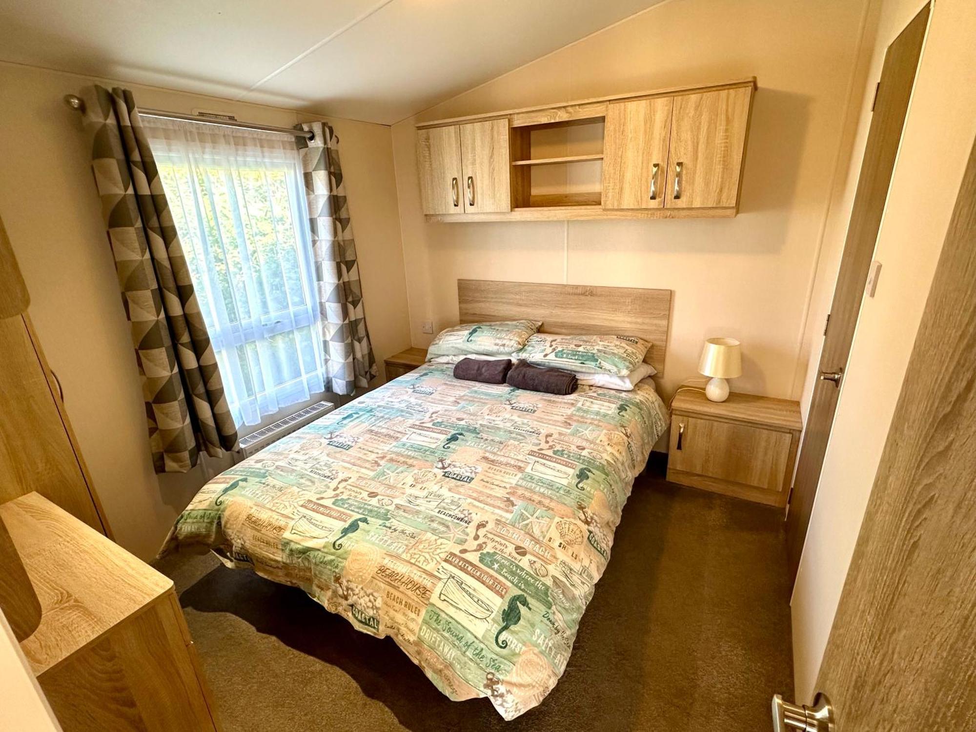Roselands Caravan Park, Nr Lands End, Cornwall セント・ジャスト エクステリア 写真