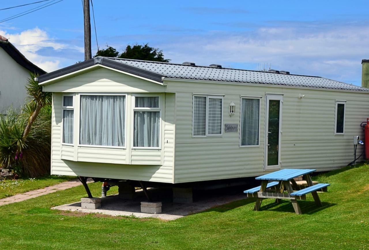 Roselands Caravan Park, Nr Lands End, Cornwall セント・ジャスト エクステリア 写真