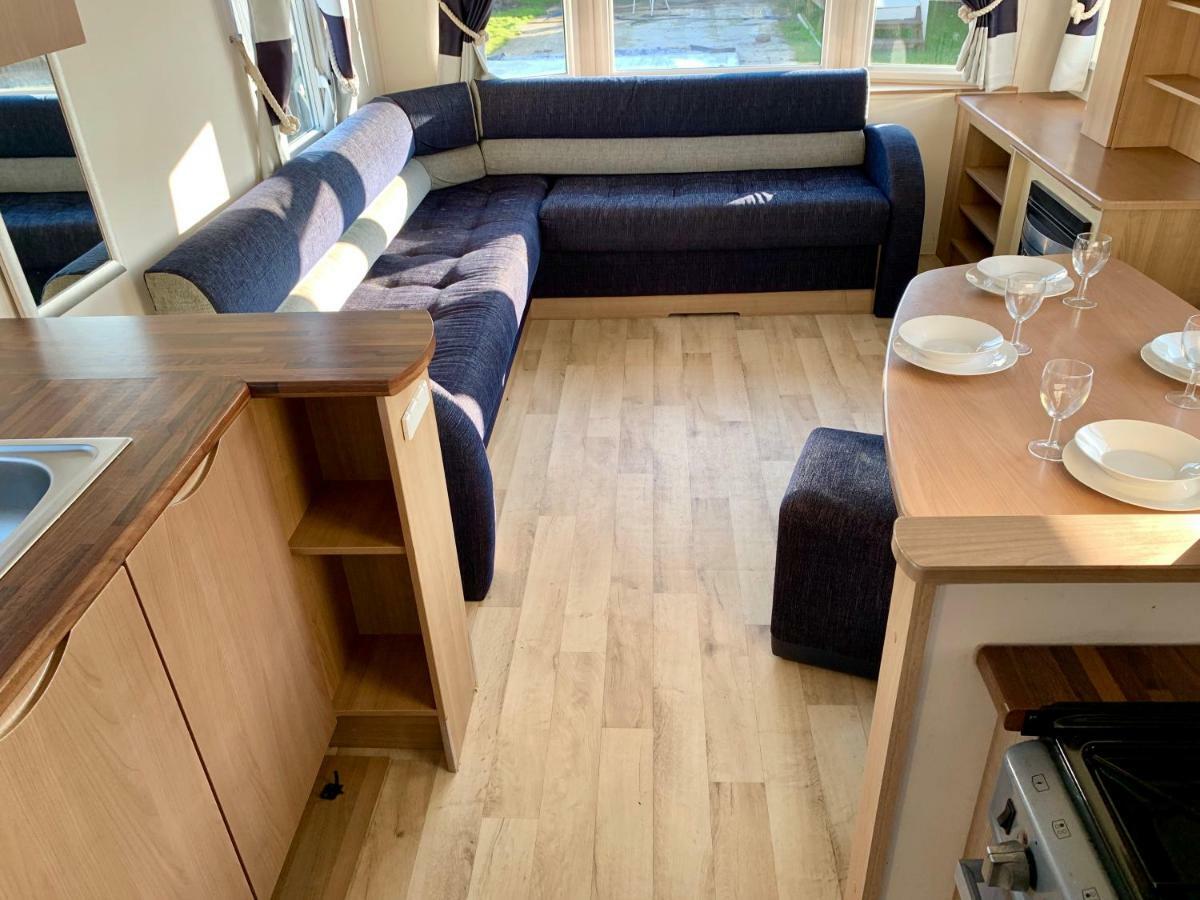 Roselands Caravan Park, Nr Lands End, Cornwall セント・ジャスト エクステリア 写真