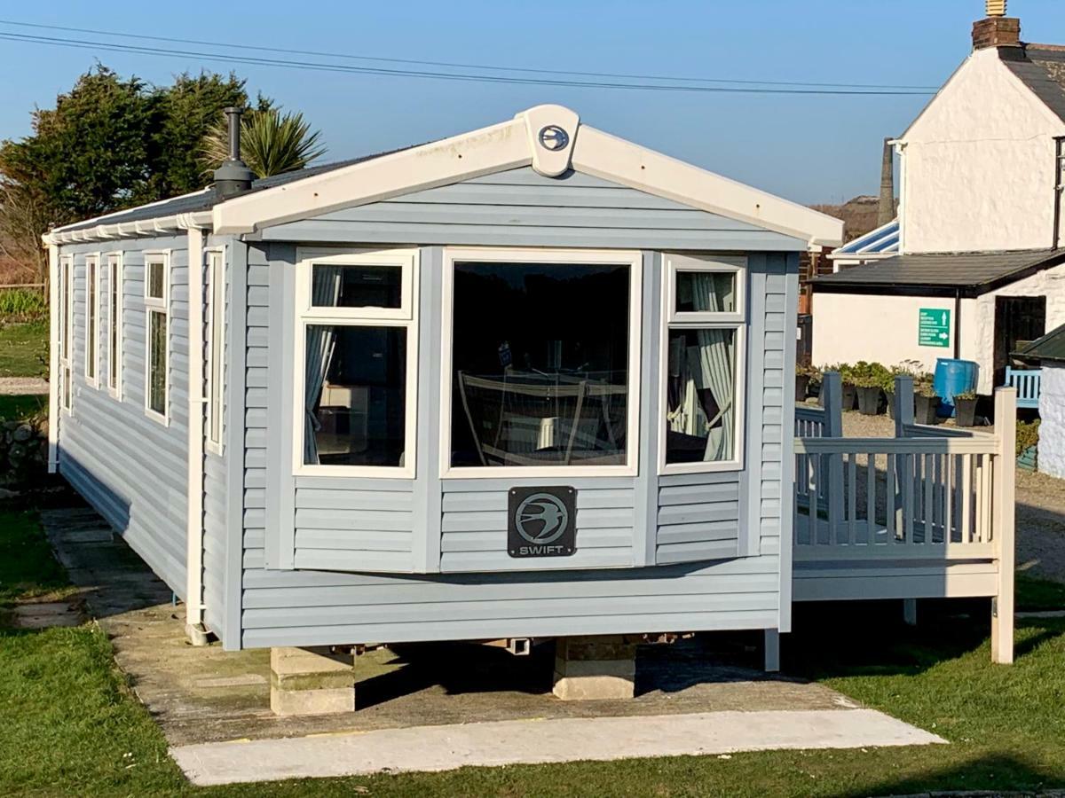 Roselands Caravan Park, Nr Lands End, Cornwall セント・ジャスト エクステリア 写真